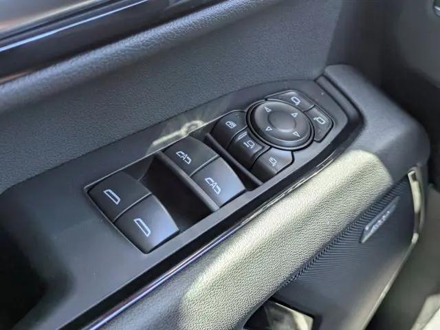 2026 GMC Sierra 2500HD Crew Cab, Standard Bed, AT4, 4WD