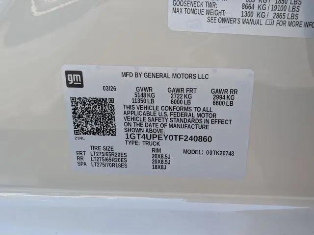 2026 GMC Sierra 2500HD Crew Cab, Standard Bed, AT4, 4WD