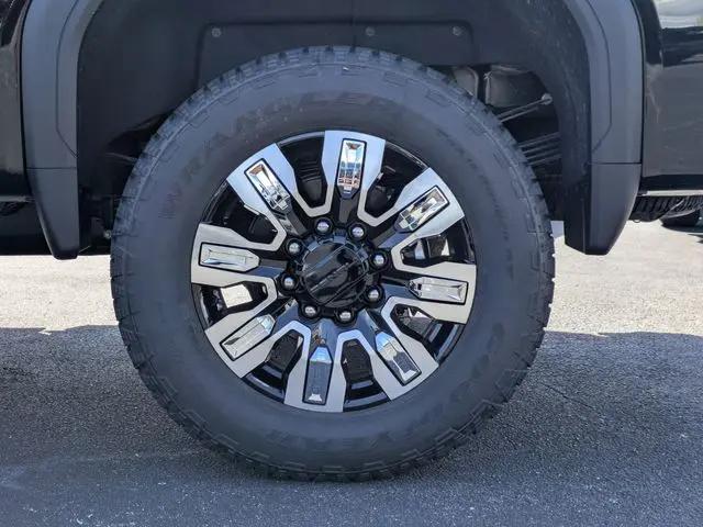 2026 GMC Sierra 3500HD Crew Cab, Long Bed, Denali, 4WD