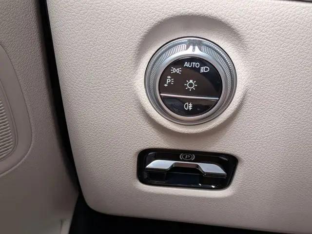 2025 Mercedes-Benz C-CLASS C 300 C 300