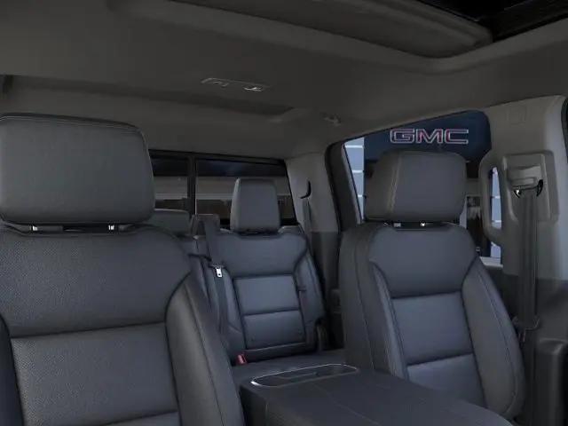 2026 GMC Sierra 1500 Crew Cab, Short Bed, SLT, 4WD