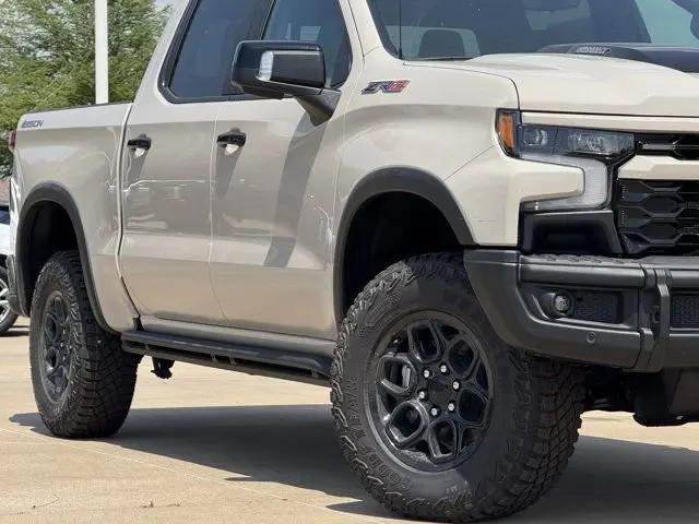 2026 Chevrolet Silverado 1500 4WD Crew Cab Short Bed ZR2
