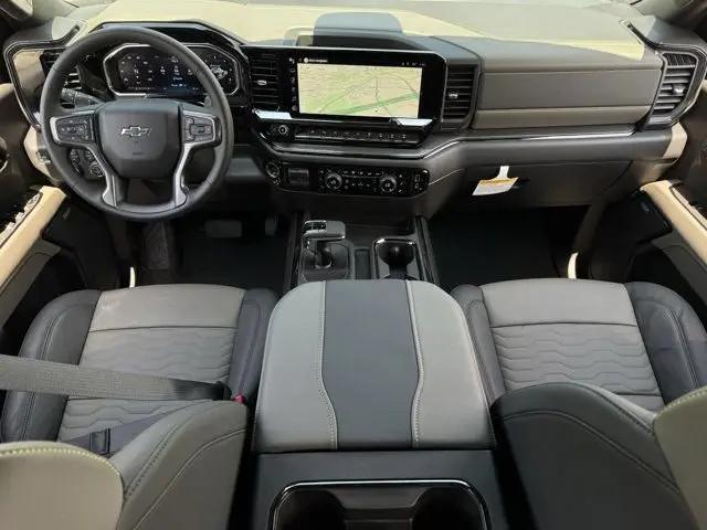 2026 Chevrolet Silverado 1500 4WD Crew Cab Short Bed ZR2