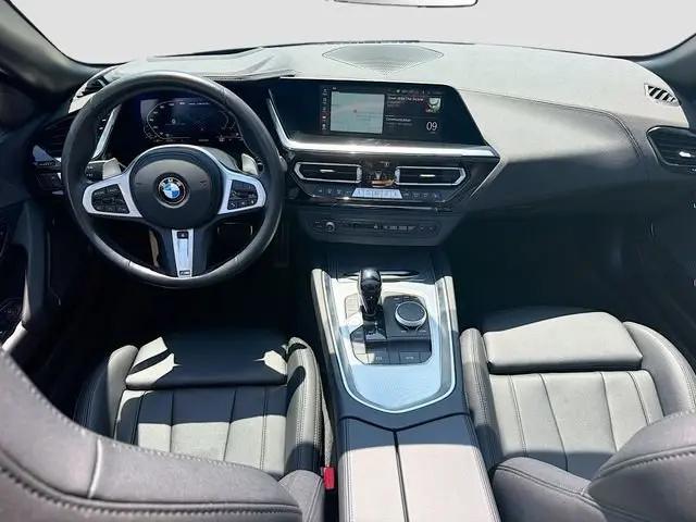2025 BMW Z4 M40i