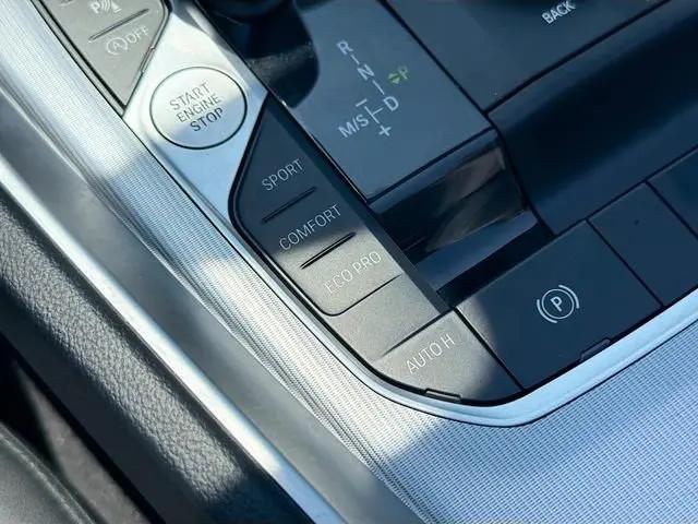 2025 BMW Z4 M40i