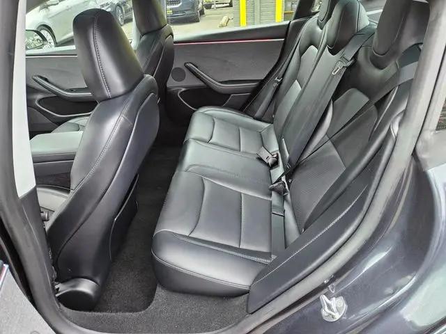 2025 Tesla Model 3 Long Range Rear-Wheel Drive