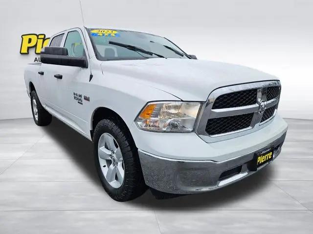2023 Ram 1500 Classic SLT