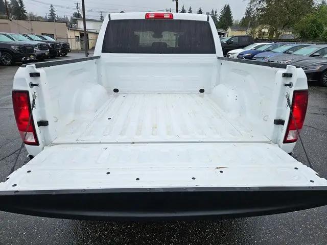 2023 Ram 1500 Classic SLT