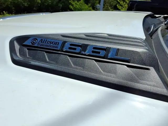 2024 Chevrolet Silverado 2500HD 4WD Regular Cab Long Bed LT
