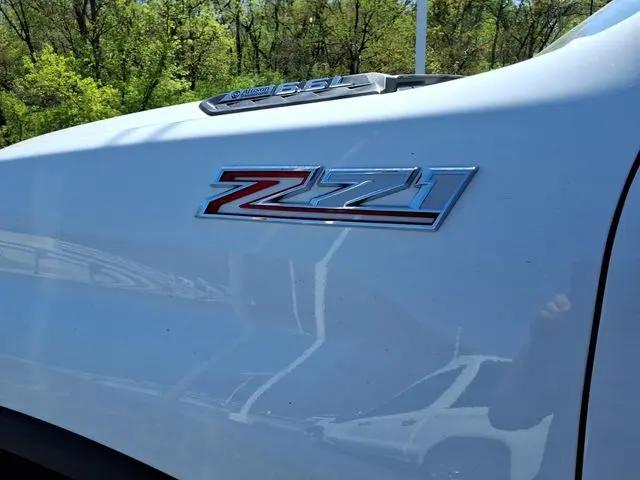 2024 Chevrolet Silverado 2500HD 4WD Regular Cab Long Bed LT