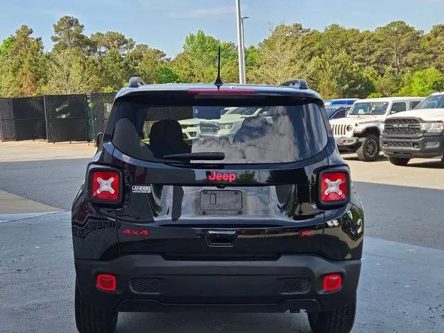 2022 Jeep Renegade (RED) Edition 4x4
