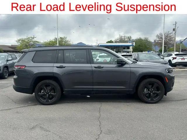 2023 Jeep Grand Cherokee L Altitude 4x4