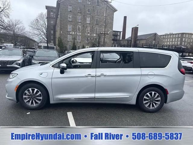 2023 Chrysler Pacifica Hybrid Limited