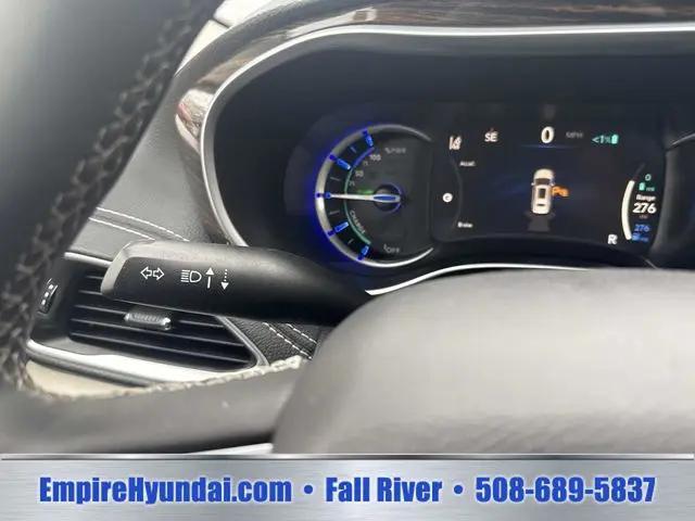 2023 Chrysler Pacifica Hybrid Limited