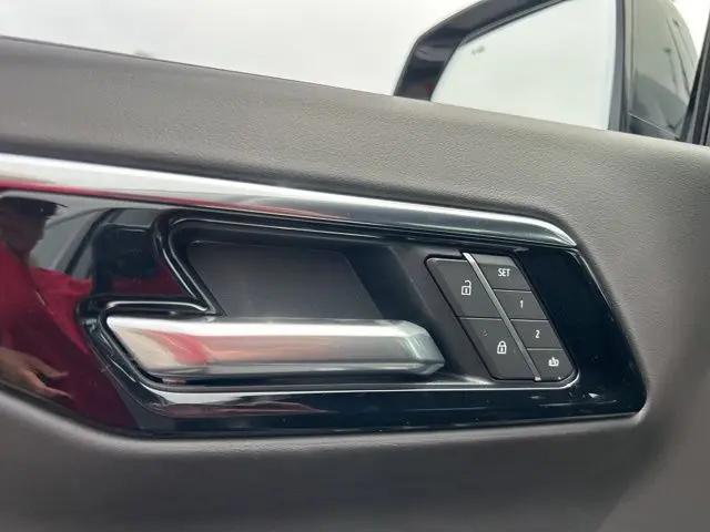 2026 Chevrolet Tahoe 4WD LT