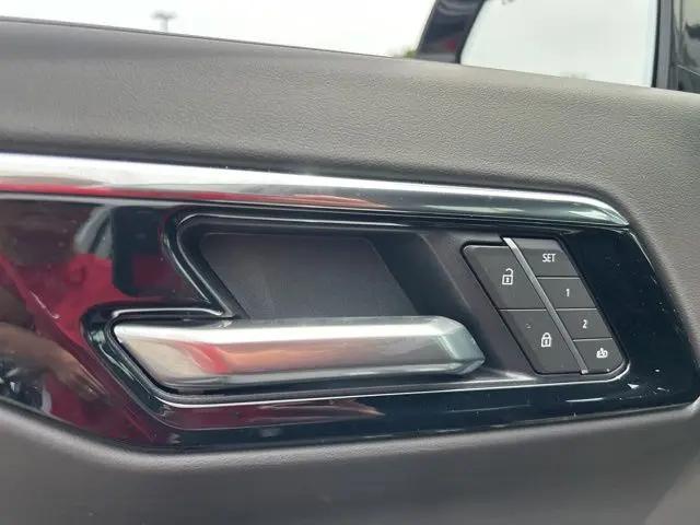 2026 Chevrolet Tahoe 4WD LT