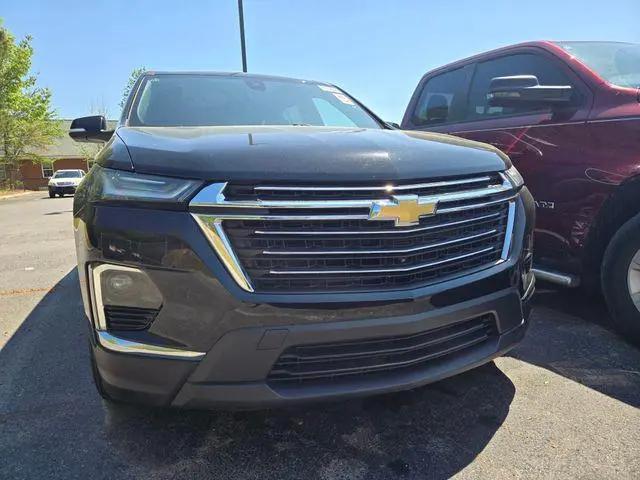 2023 Chevrolet Traverse FWD LT Leather