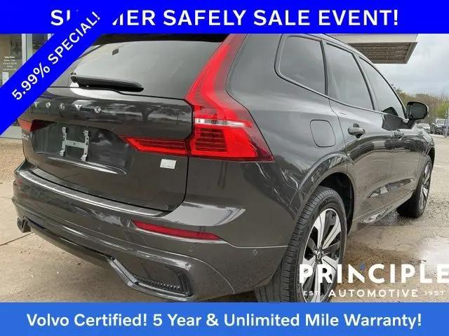 2024 Volvo XC60 Recharge T8 Plus Dark Theme