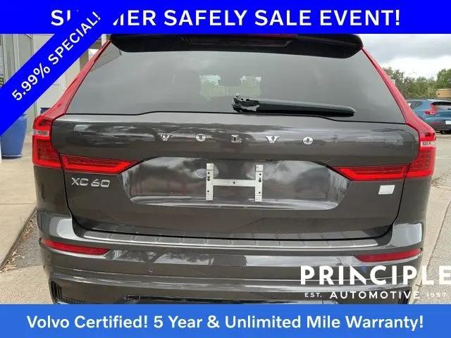2024 Volvo XC60 Recharge T8 Plus Dark Theme