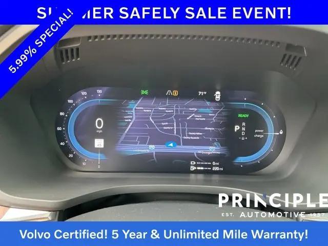 2024 Volvo XC60 Recharge T8 Plus Dark Theme