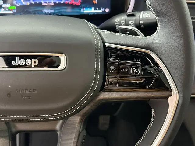 2023 Jeep Grand Cherokee Overland