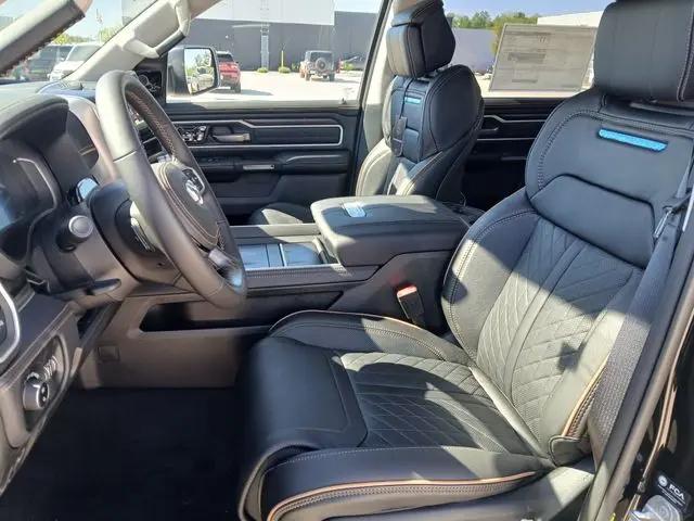 2026 Ram 1500 Tungsten Crew Cab 4x4 5'7" Box