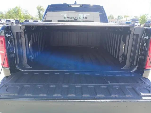 2026 Ram 1500 Tungsten Crew Cab 4x4 5'7" Box