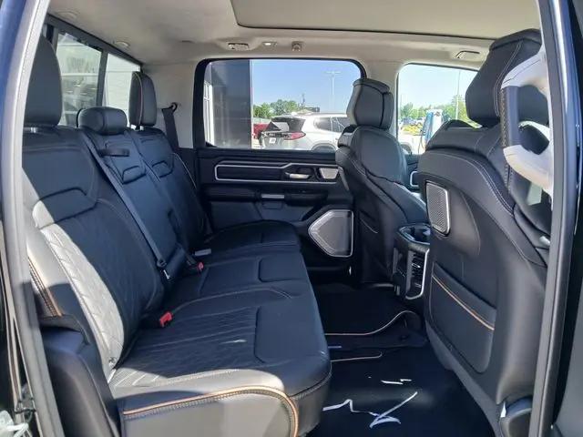 2026 Ram 1500 Tungsten Crew Cab 4x4 5'7" Box