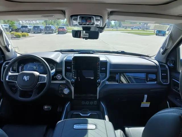 2026 Ram 1500 Tungsten Crew Cab 4x4 5'7" Box