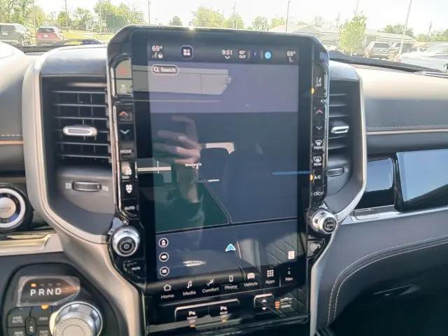 2026 Ram 1500 Tungsten Crew Cab 4x4 5'7" Box