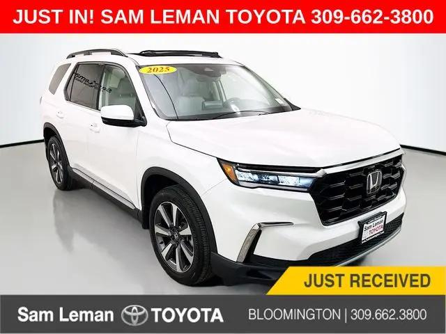2025 Honda Pilot Touring for sale in Bloomington, IL