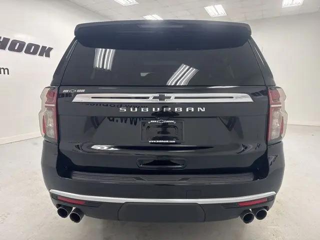 2024 Chevrolet Suburban 4WD High Country