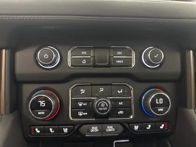 2024 Chevrolet Suburban 4WD High Country