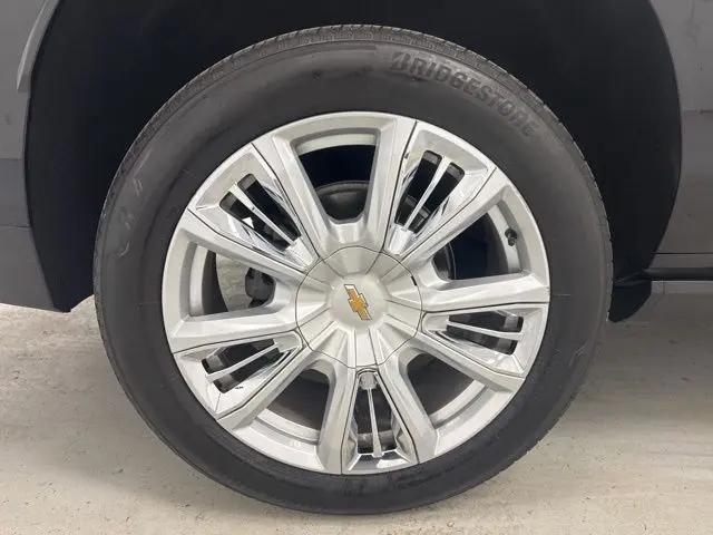 2024 Chevrolet Suburban 4WD High Country