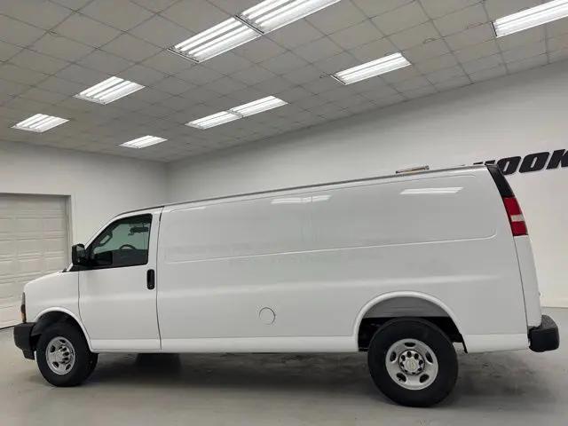 2026 Chevrolet Express Cargo Van 2500 Extended Wheelbase, WT, RWD