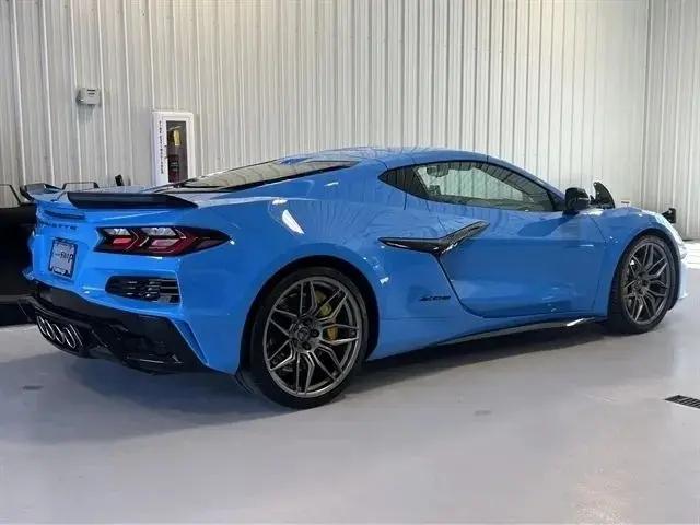 2025 Chevrolet Corvette Z06 RWD Coupe 1LZ