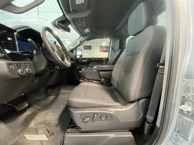 2025 Chevrolet Silverado 2500HD 4WD Regular Cab Long Bed LT
