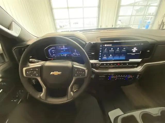 2025 Chevrolet Silverado 2500HD 4WD Regular Cab Long Bed LT
