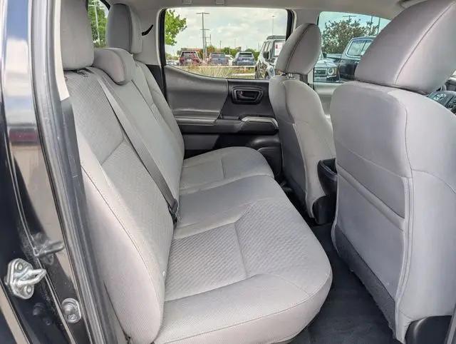 2022 Toyota Tacoma SR5 V6