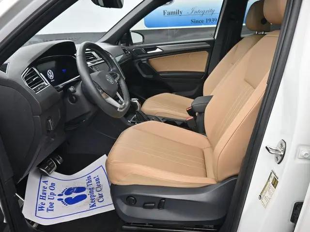 2023 Volkswagen Tiguan 2.0T SE R-Line Black