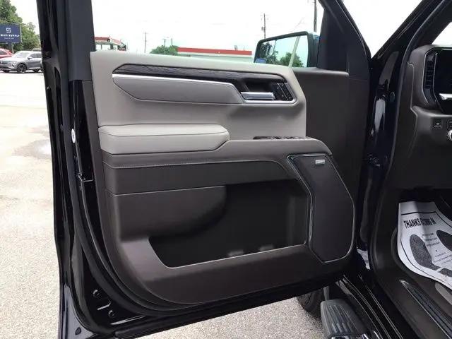 2026 GMC Sierra 1500 Crew Cab, Short Bed, SLT, 4WD
