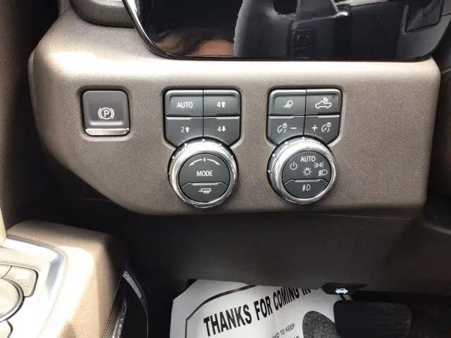 2026 GMC Sierra 1500 Crew Cab, Short Bed, SLT, 4WD