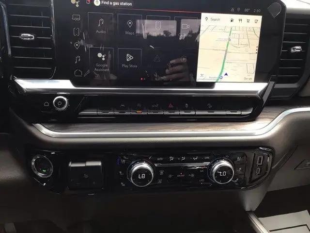 2026 GMC Sierra 1500 Crew Cab, Short Bed, SLT, 4WD