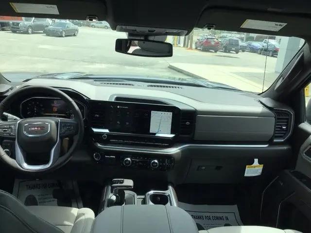 2026 GMC Sierra 1500 Crew Cab, Short Bed, SLT, 4WD