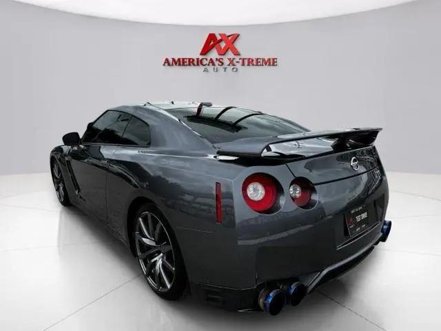 2013 Nissan GT-R Premium