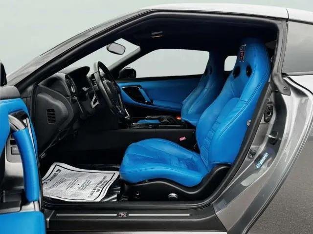 2013 Nissan GT-R Premium