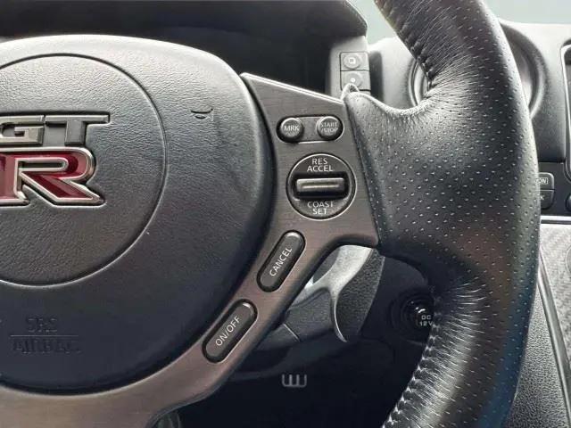 2013 Nissan GT-R Premium