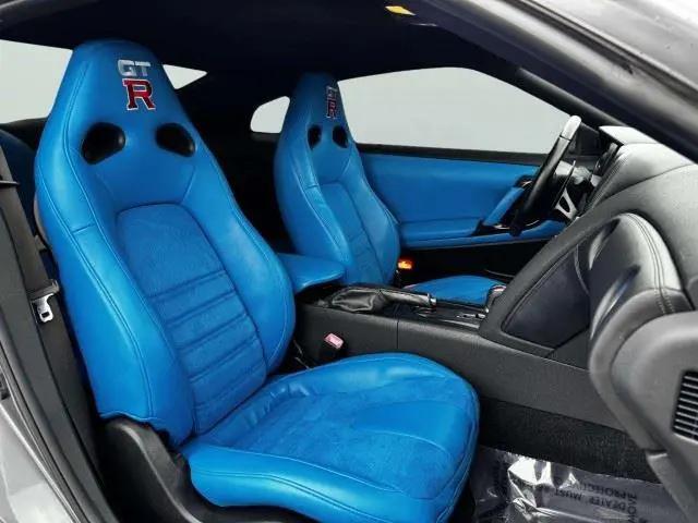 2013 Nissan GT-R Premium