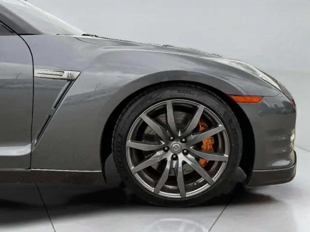 2013 Nissan GT-R Premium