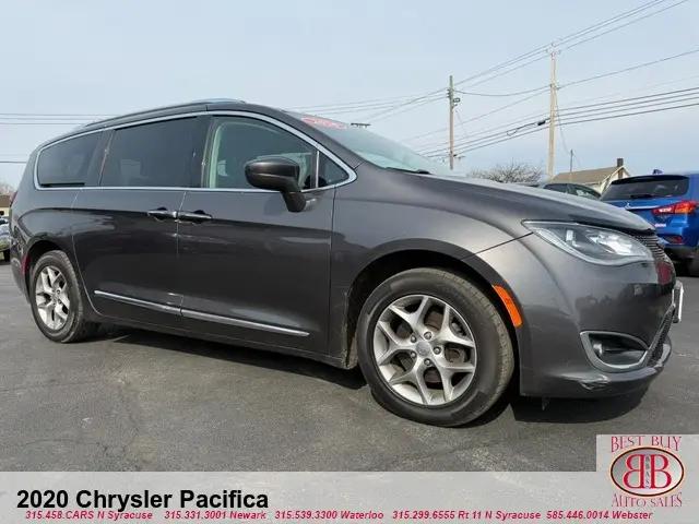 2020 Chrysler Pacifica Touring L for sale in North Syracuse, NY